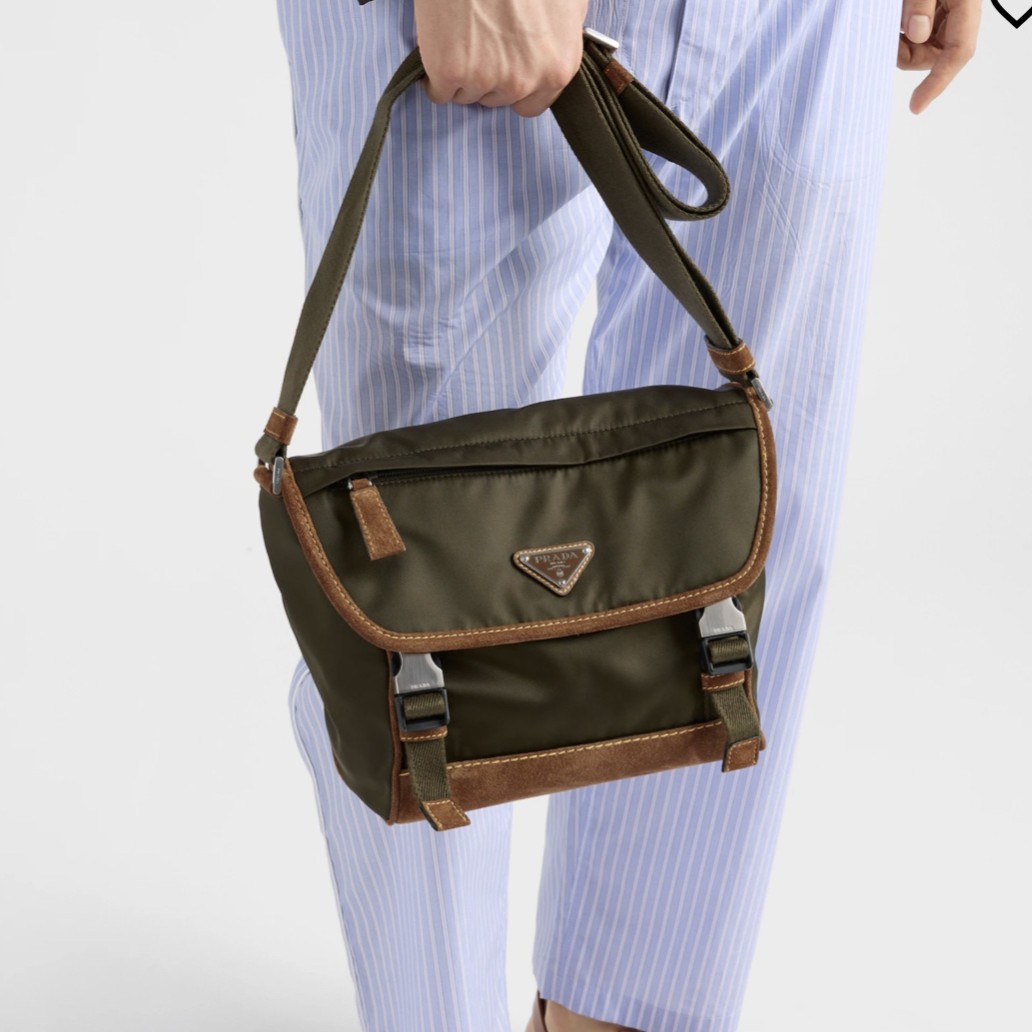 프라다 스몰 메신저백 나일론 소재｜크로스바디 2VD066 20X19X10cm