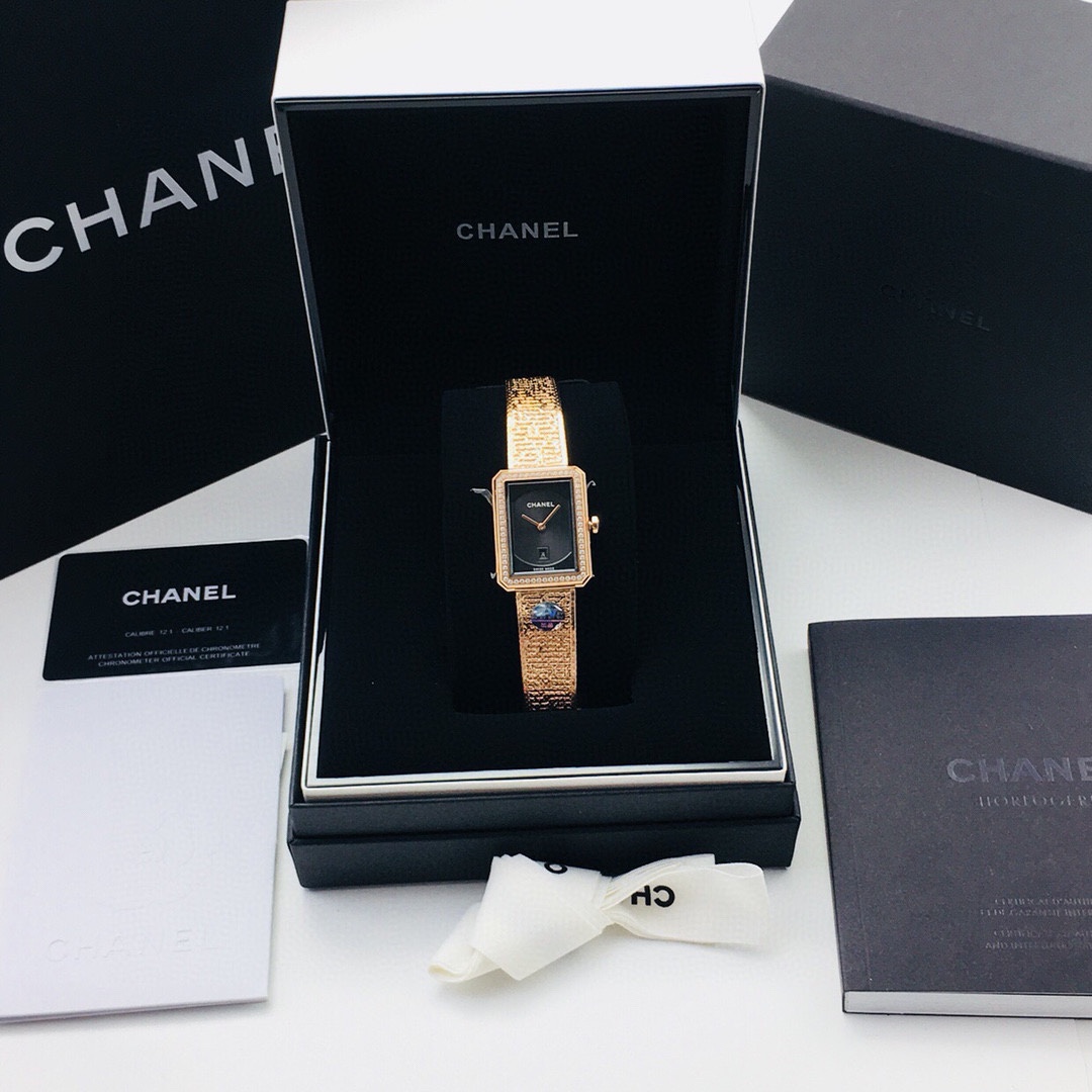 BV | 쿼츠 무브먼트 l26.7X34.6 mm l CHAN** BOY FRIEND H4884