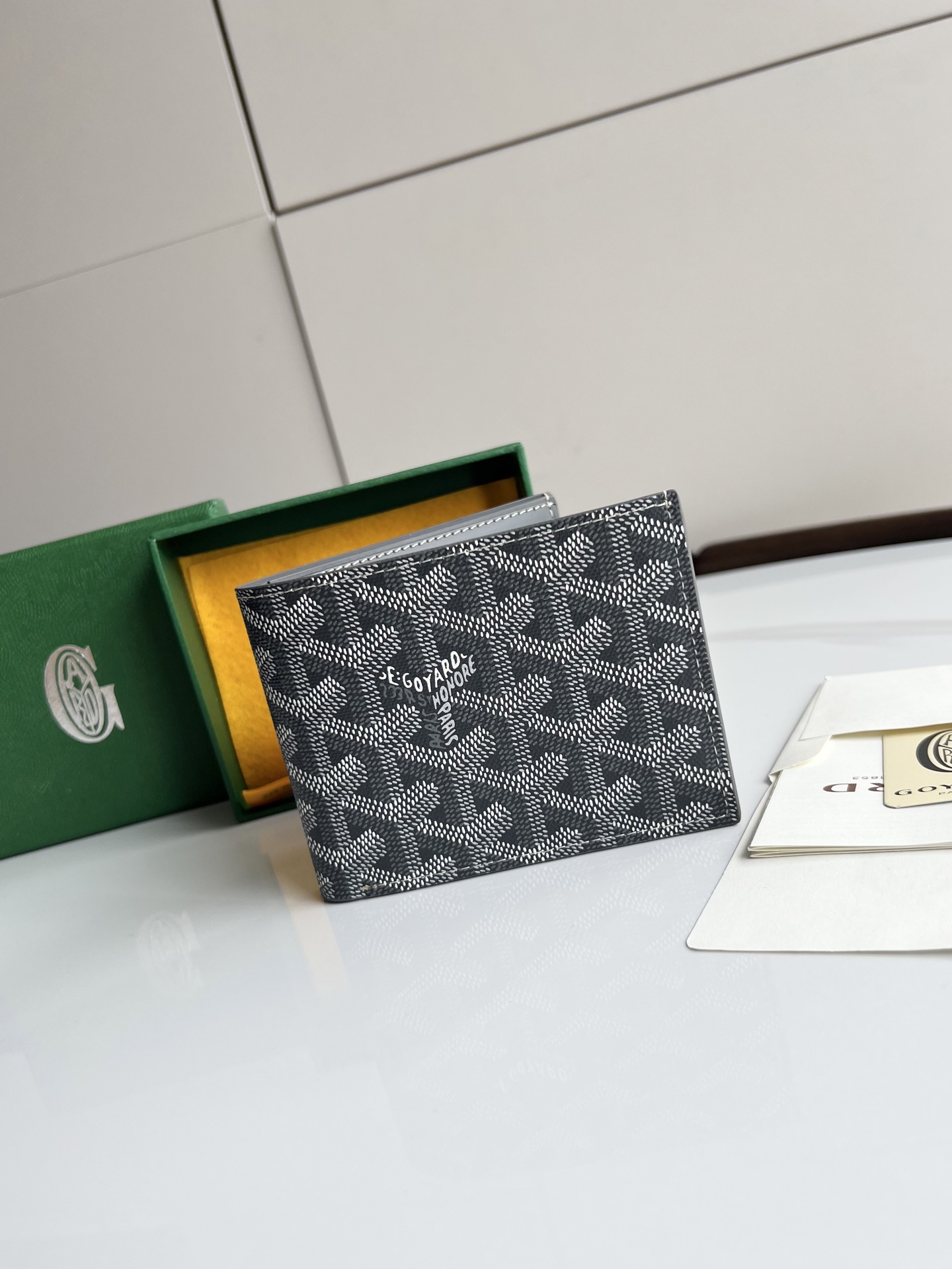 고야드 반지갑  12 cmx2.4 cm x10.5cm