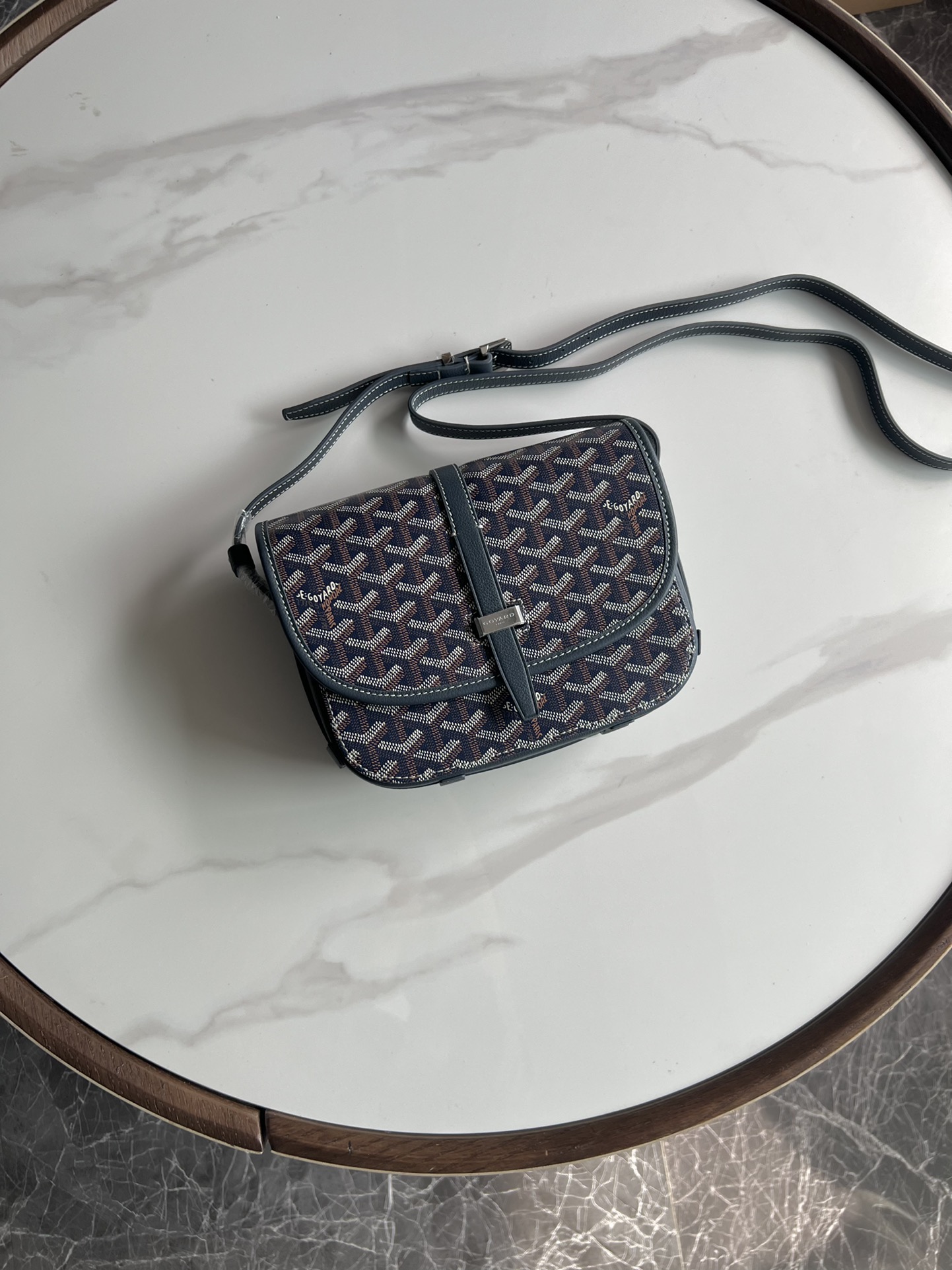 고야드 벨베데르 메신저백 21*16*6Cm