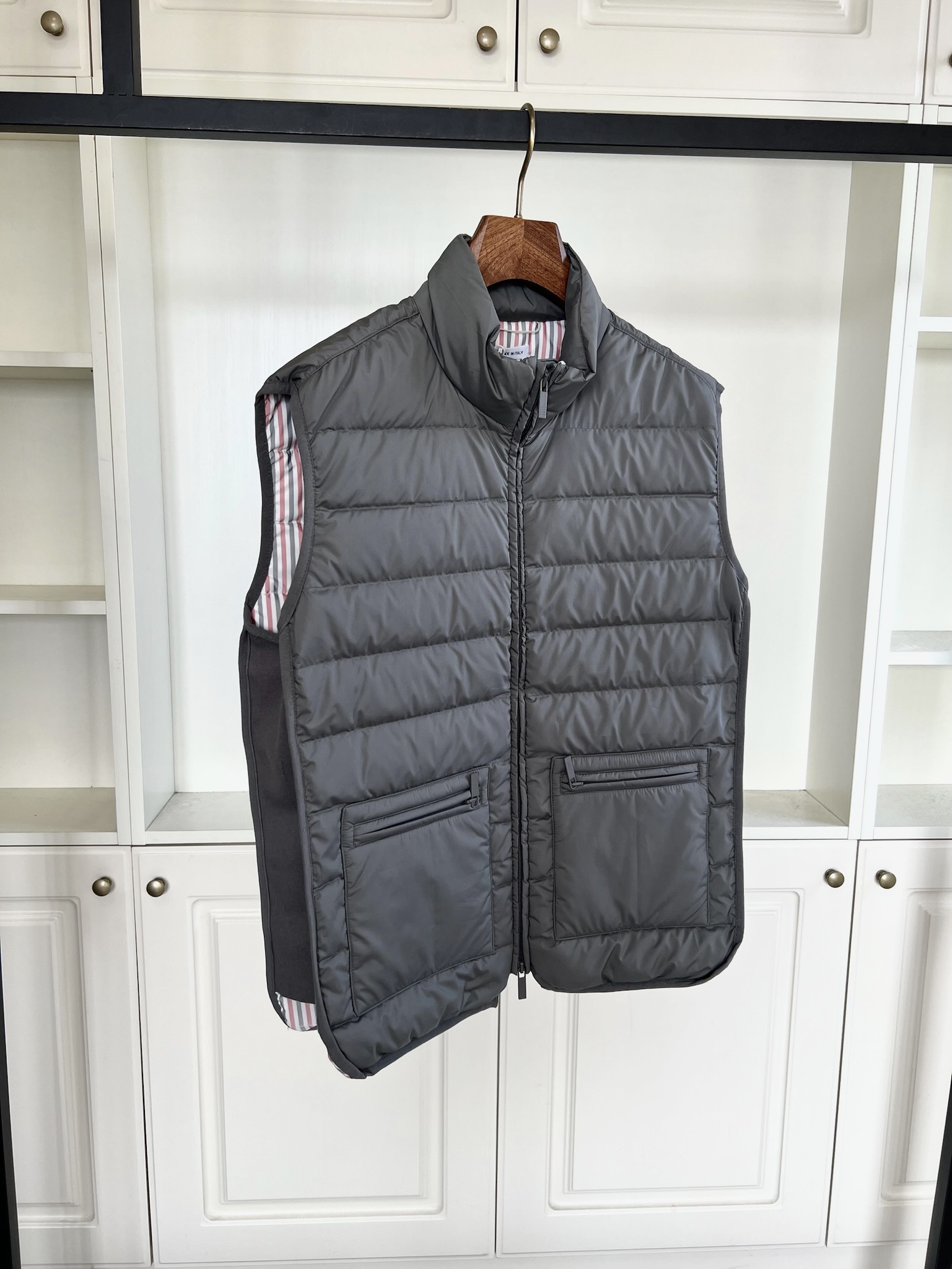 톰브라운 구스다운 베스트