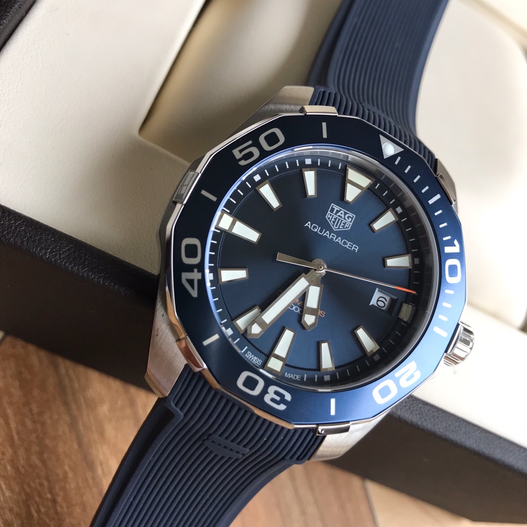 OEM l 쿼츠  무브먼트 l 41mm l TAG Heuer Aquaracer  WAY111C.FT6155