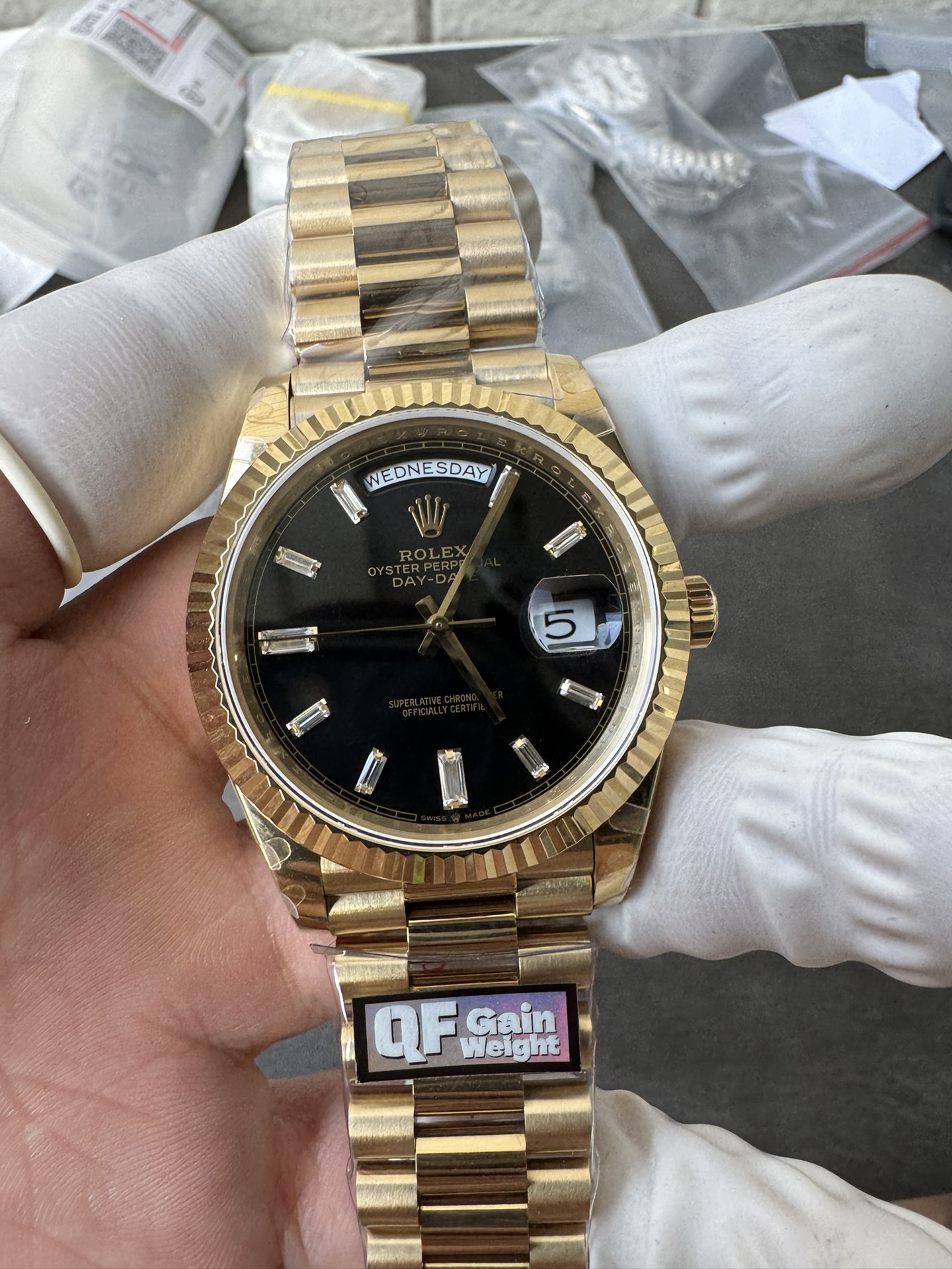 QF l 2836 무브먼트 l 40mm l 데이데이트 Day-date