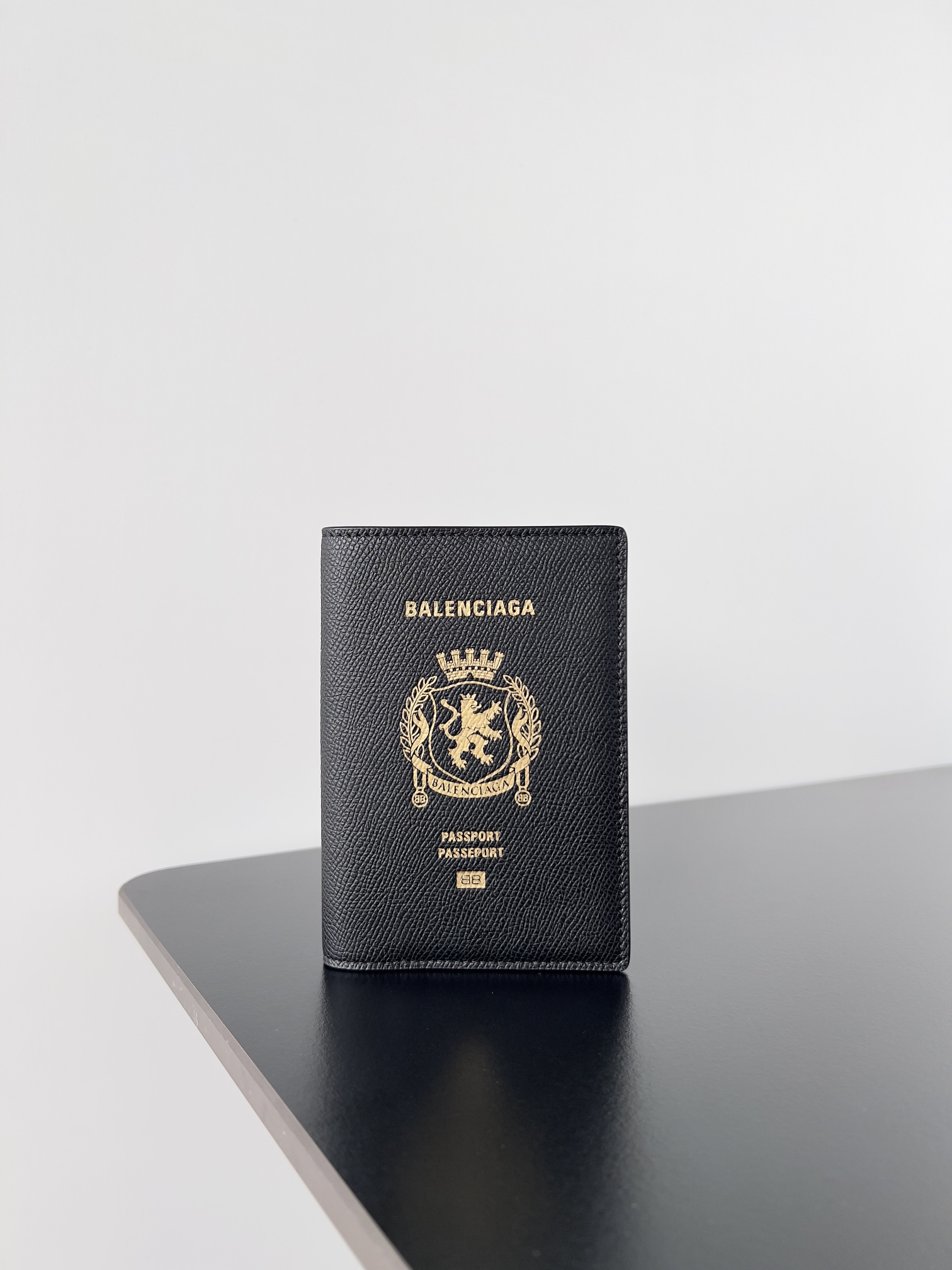 발렌시아가  패스포트 홀더