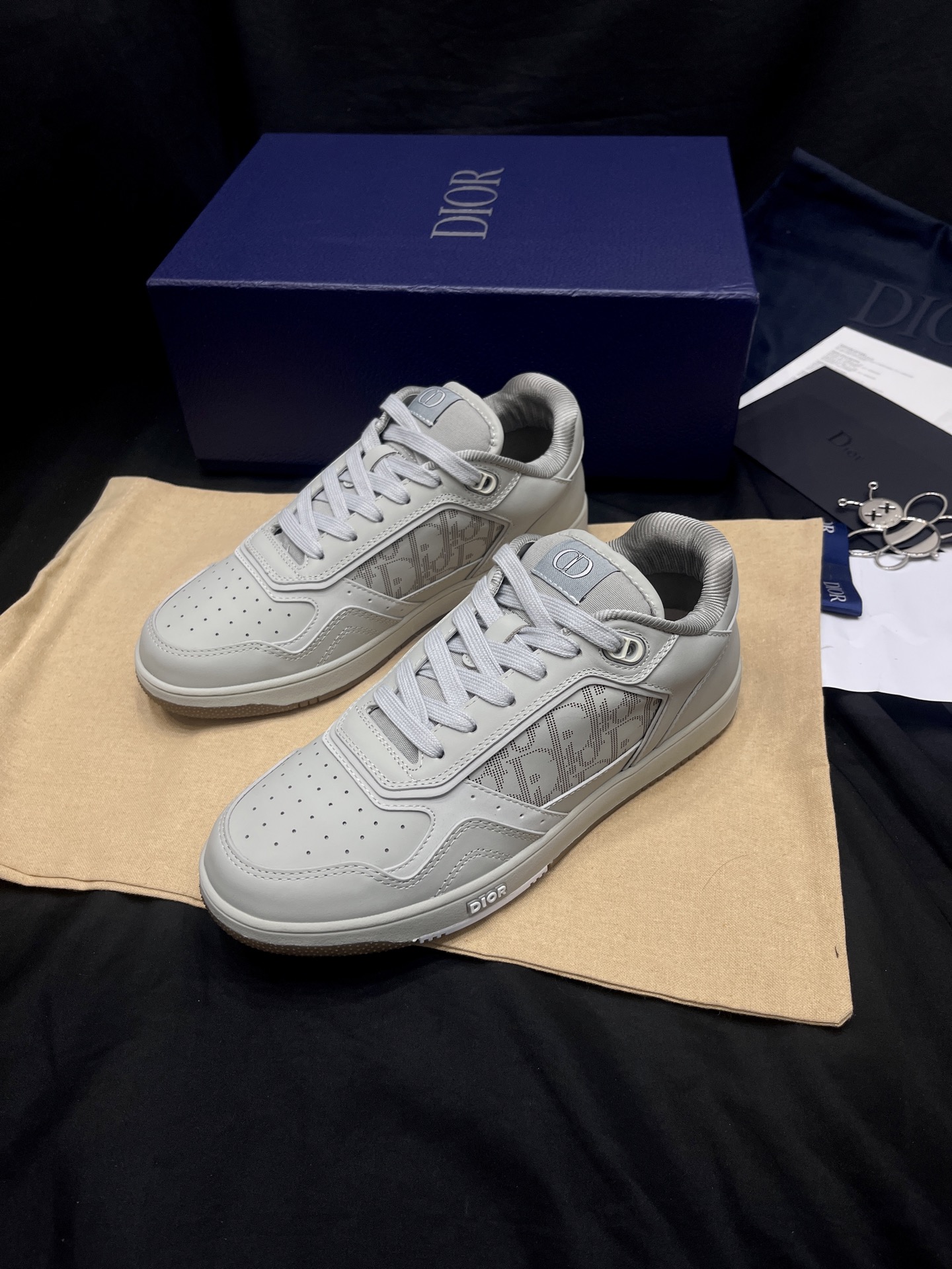 디올 남자 B27 로우탑 스니커즈