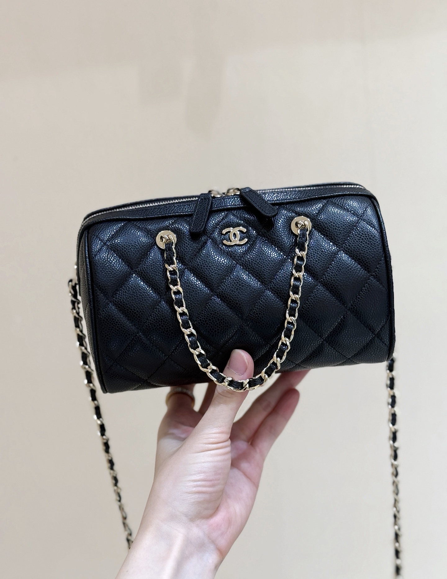 샤❤넬 원통백 볼링백 탑핸들 체인 크로스백 AP4474 