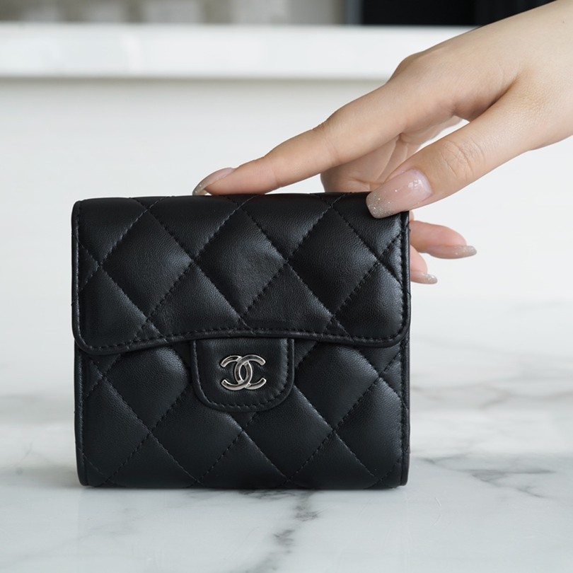 샤❤넬 클래식 반지갑 똑딱이 AP0231  11.5x10.5x3cm