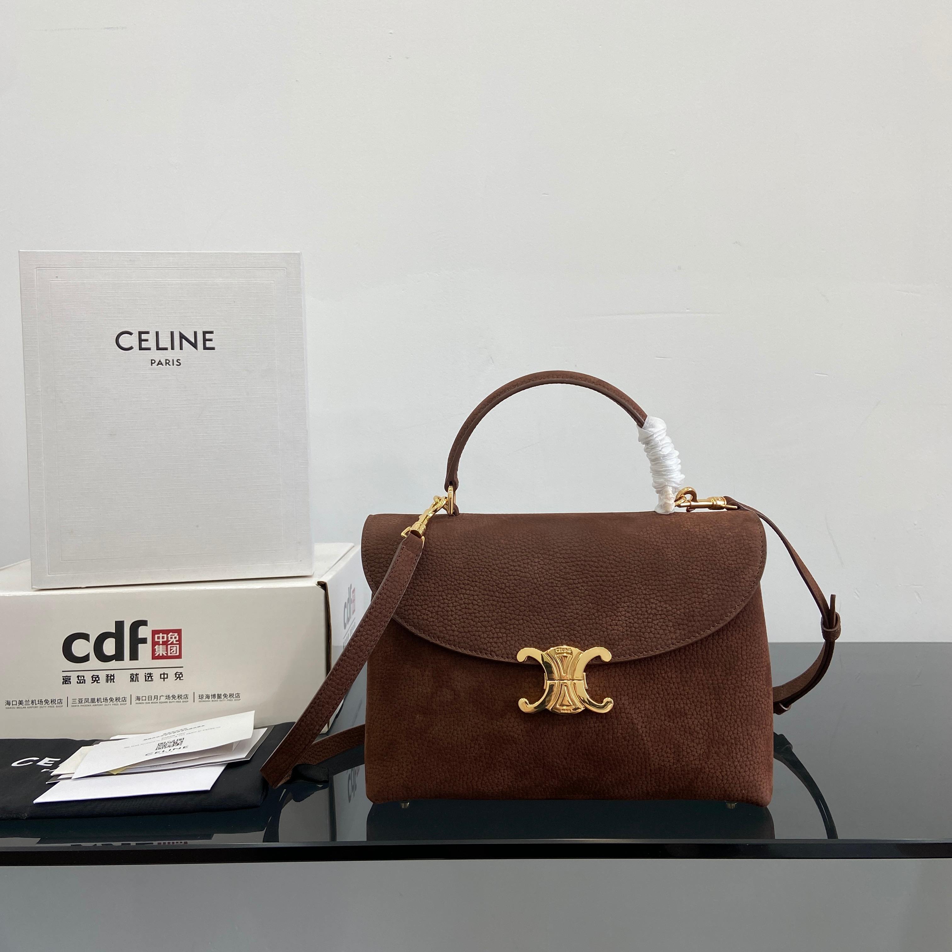 셀린느 미디움 니노 백 서플 카프스킨  117523  25.5x18.5x10cm