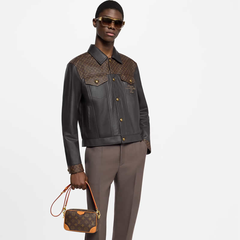 루이비통 트로카데로 웨어러블 숄더백  M14058 20x13x6.5CM