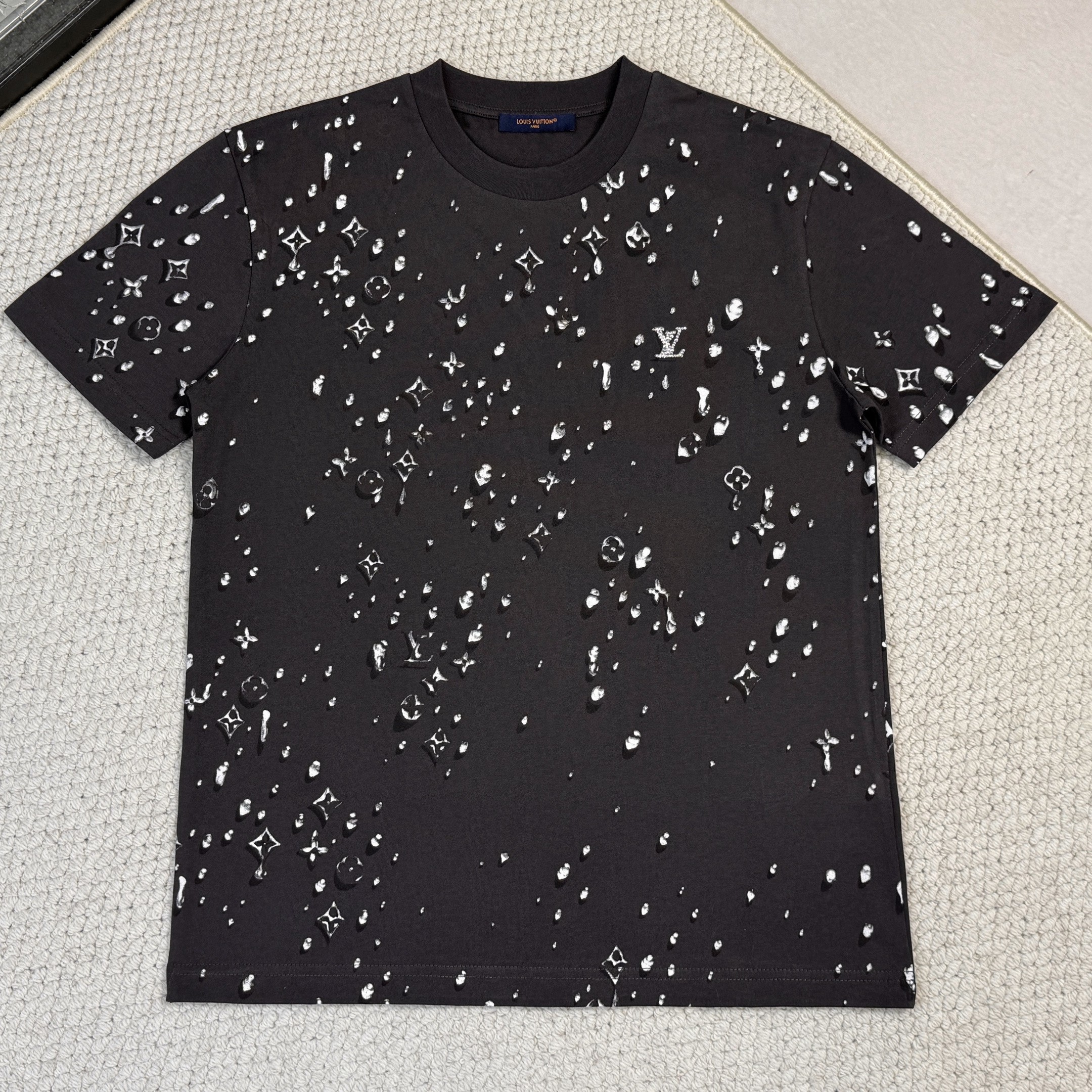 루이비통 모노그램 쇼트 슬리브드 티셔츠